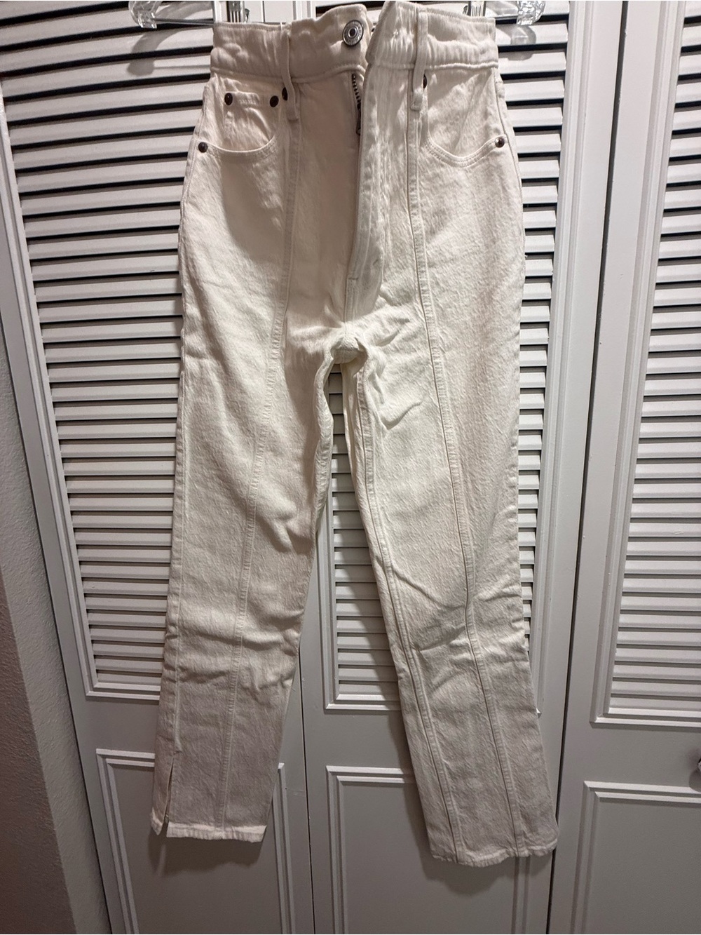 abercrombie and fitch 90s straight ultra high rise